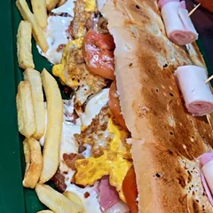 Super Lomitón Pelado's